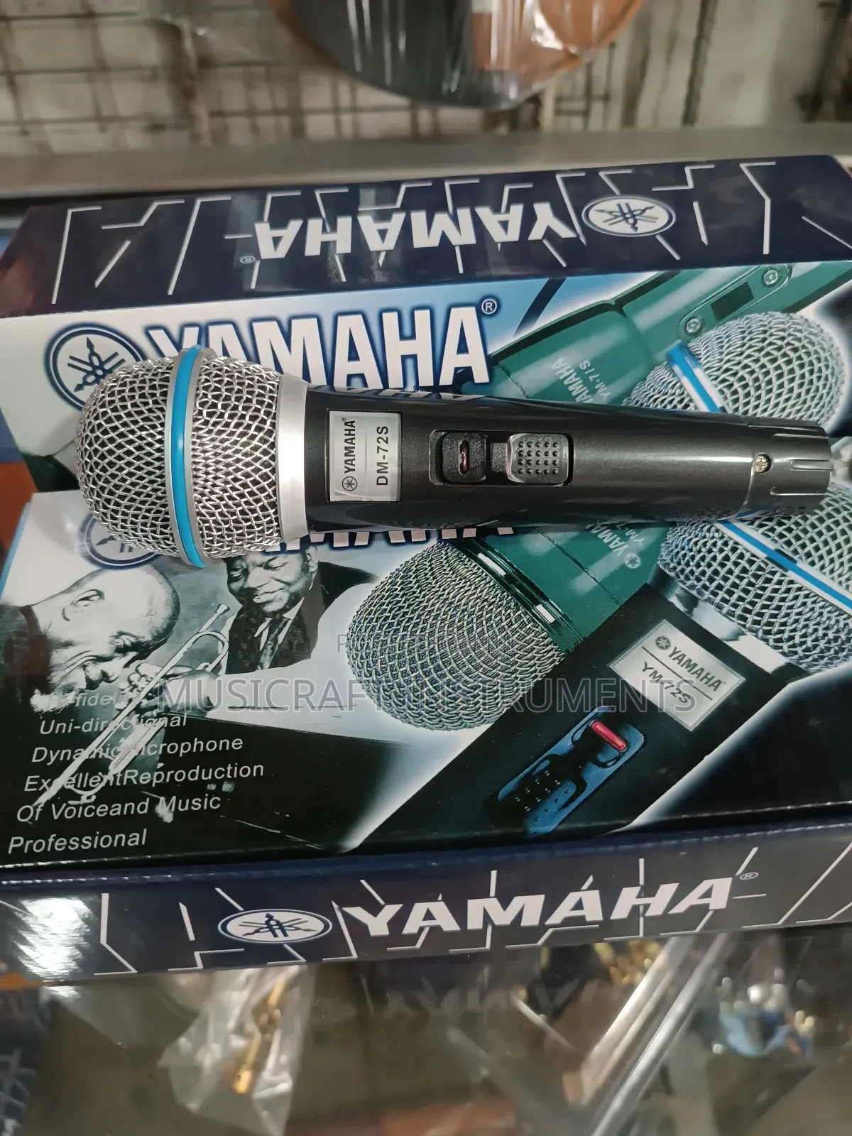 Yamaha Wired Microphone
