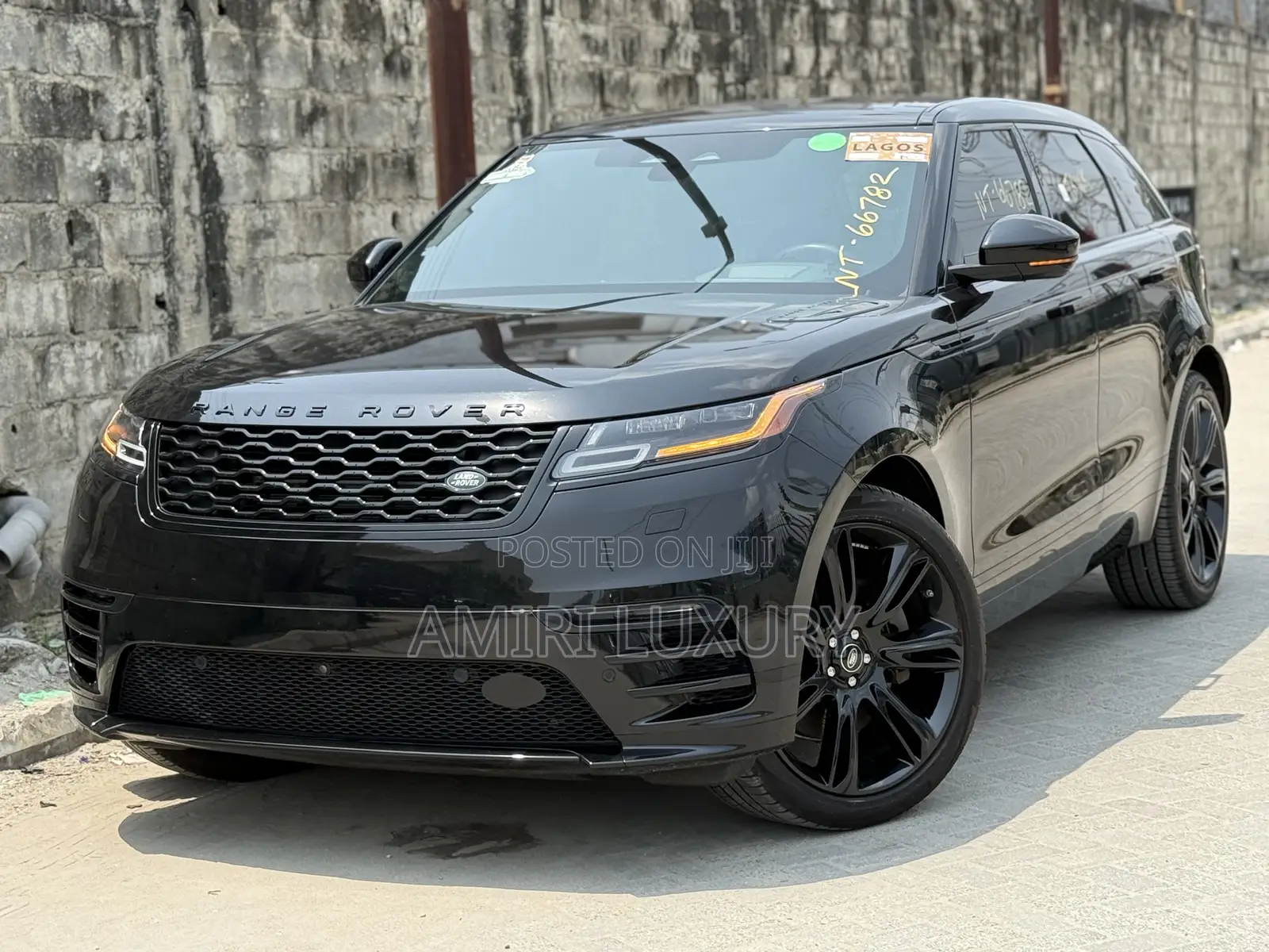 Land Rover Range Rover Velar R-Dynamic S 2021 Black