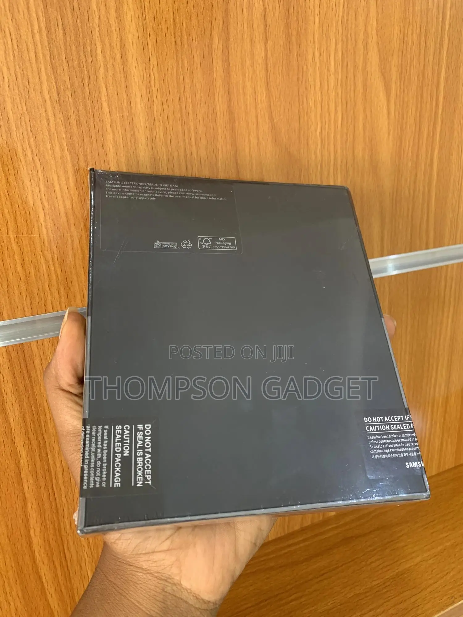 New Samsung Galaxy Z Fold4 512 GB