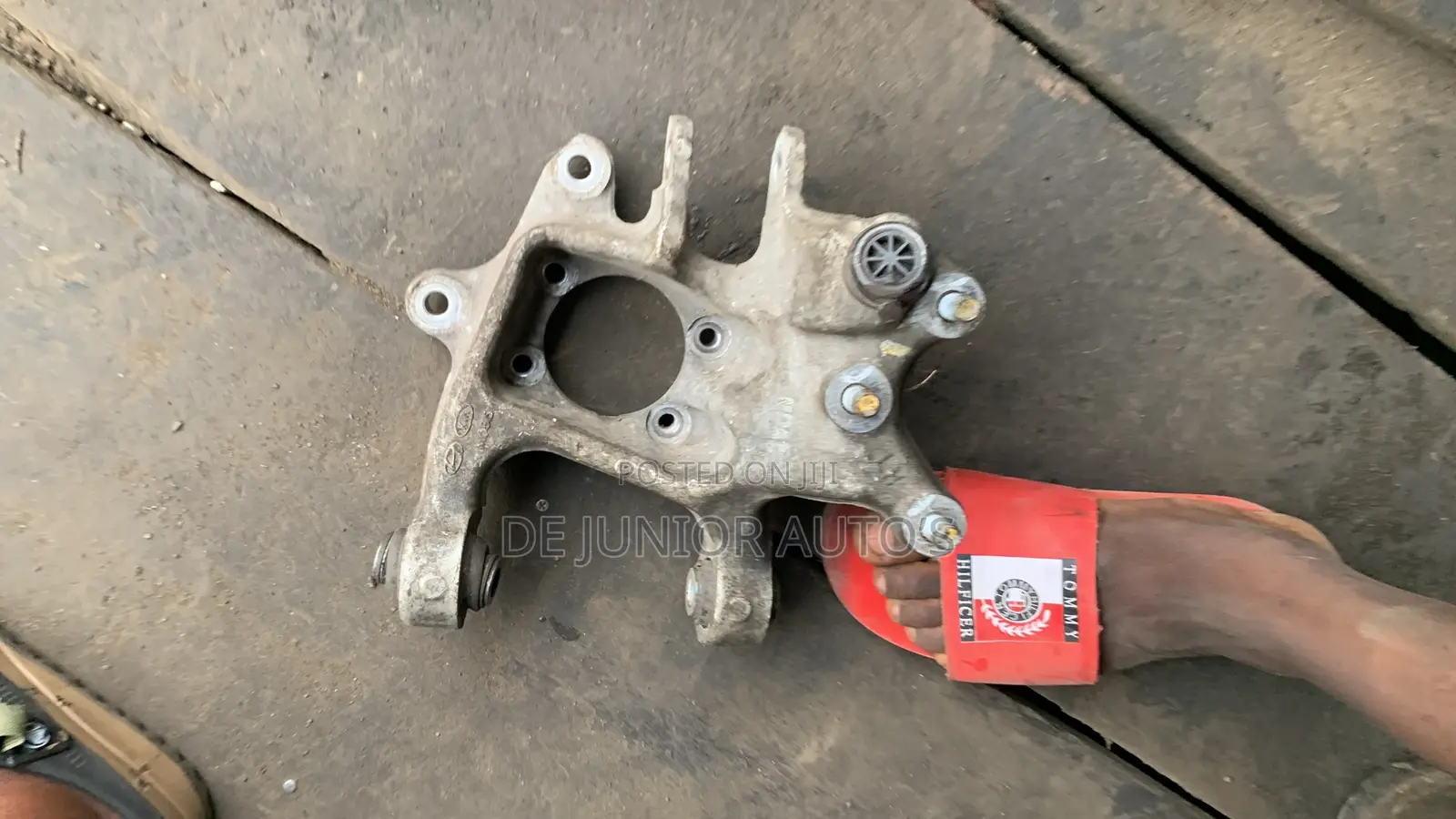 Back Spindle for Hyundai Sonata 2015-18 Model