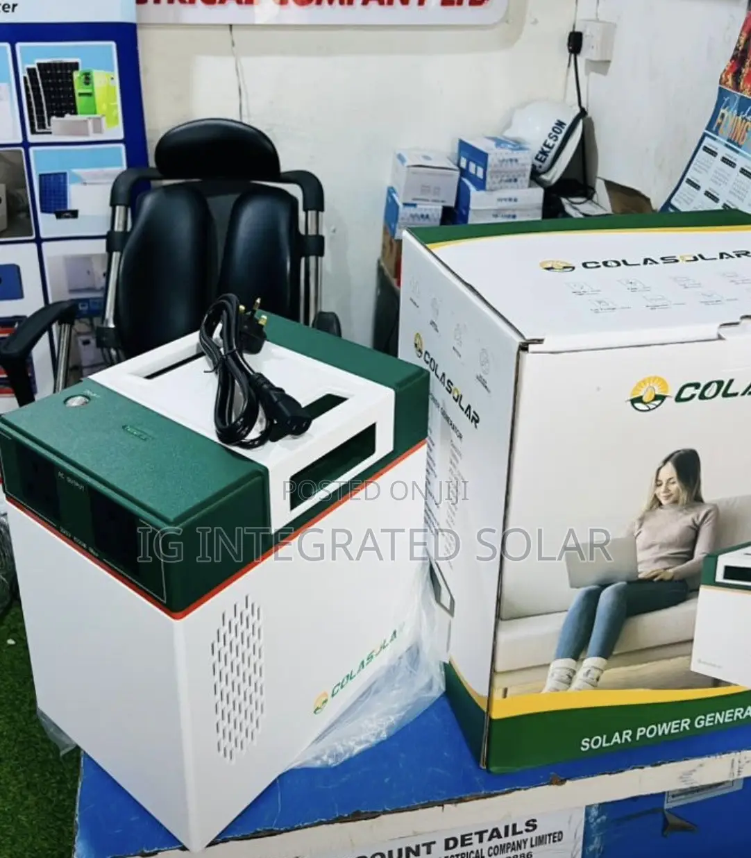2kwh Colar Solar Generator With Panels