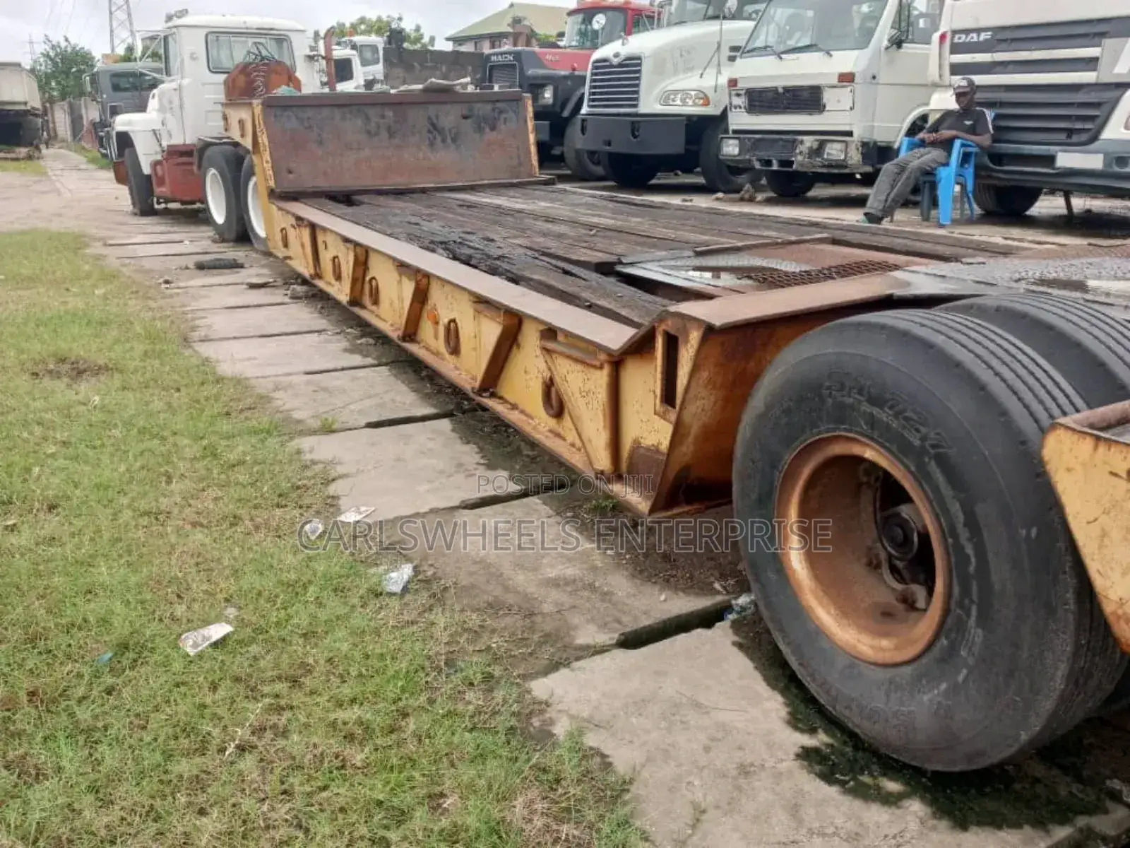 75tons Tokunbo Lowbed