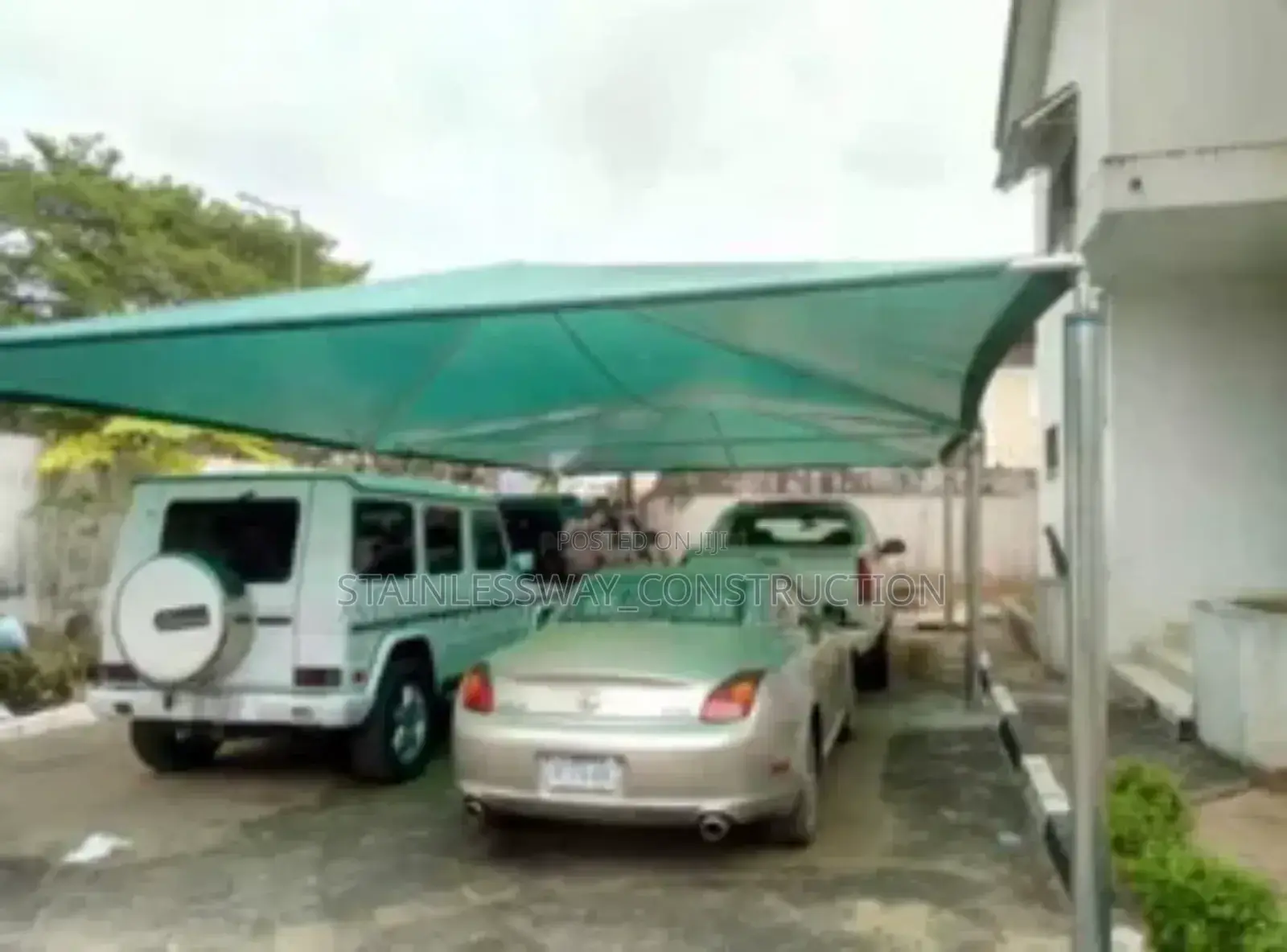 Parkingpiazzavehicleshowcasesolutions