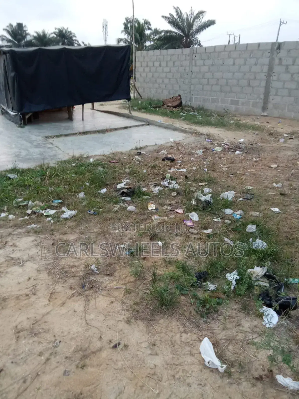 4plots of Dry Land at Back of Lagos Business School Ajah .