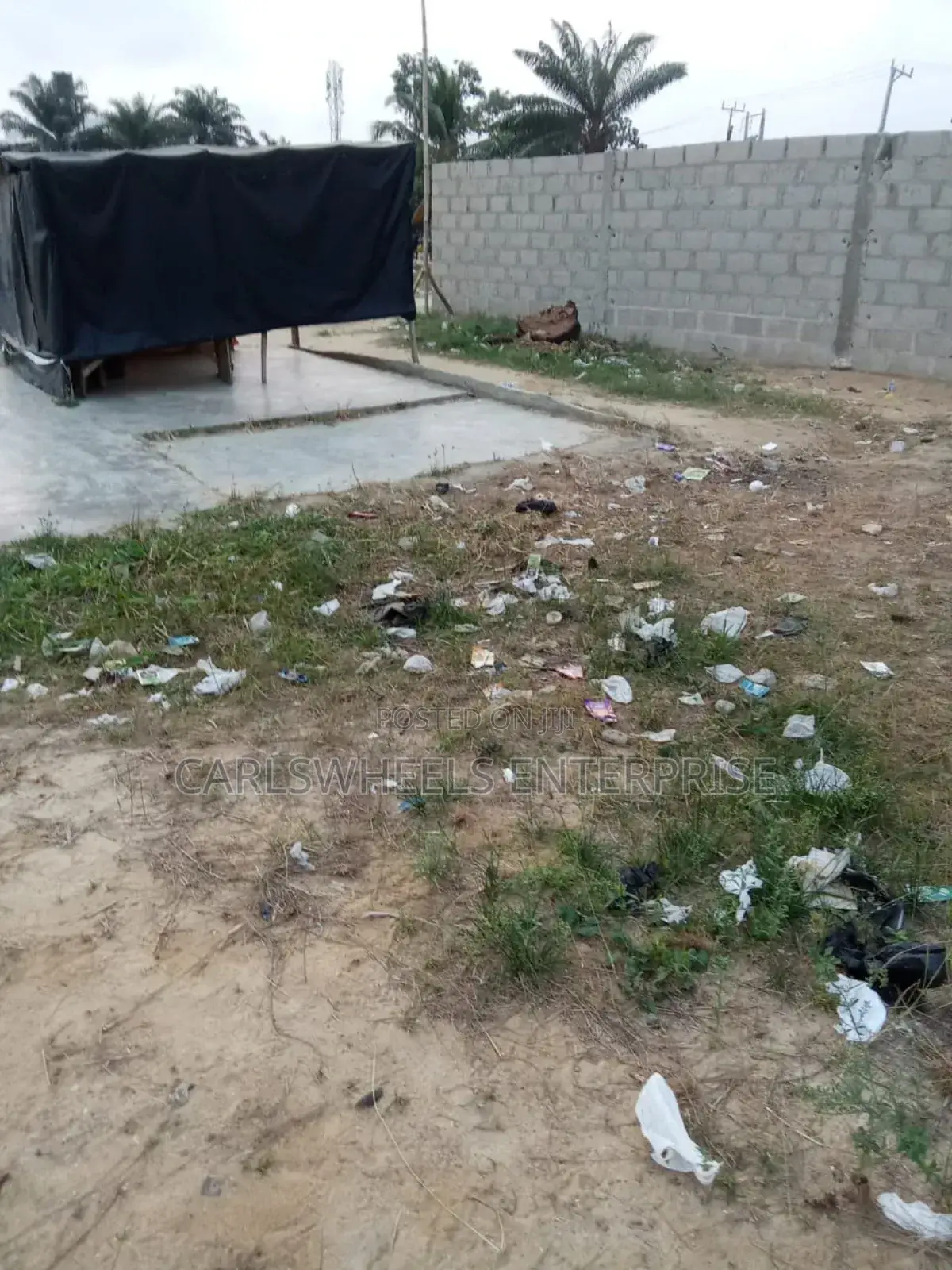4plots of Dry Land at Back of Lagos Business School Ajah .
