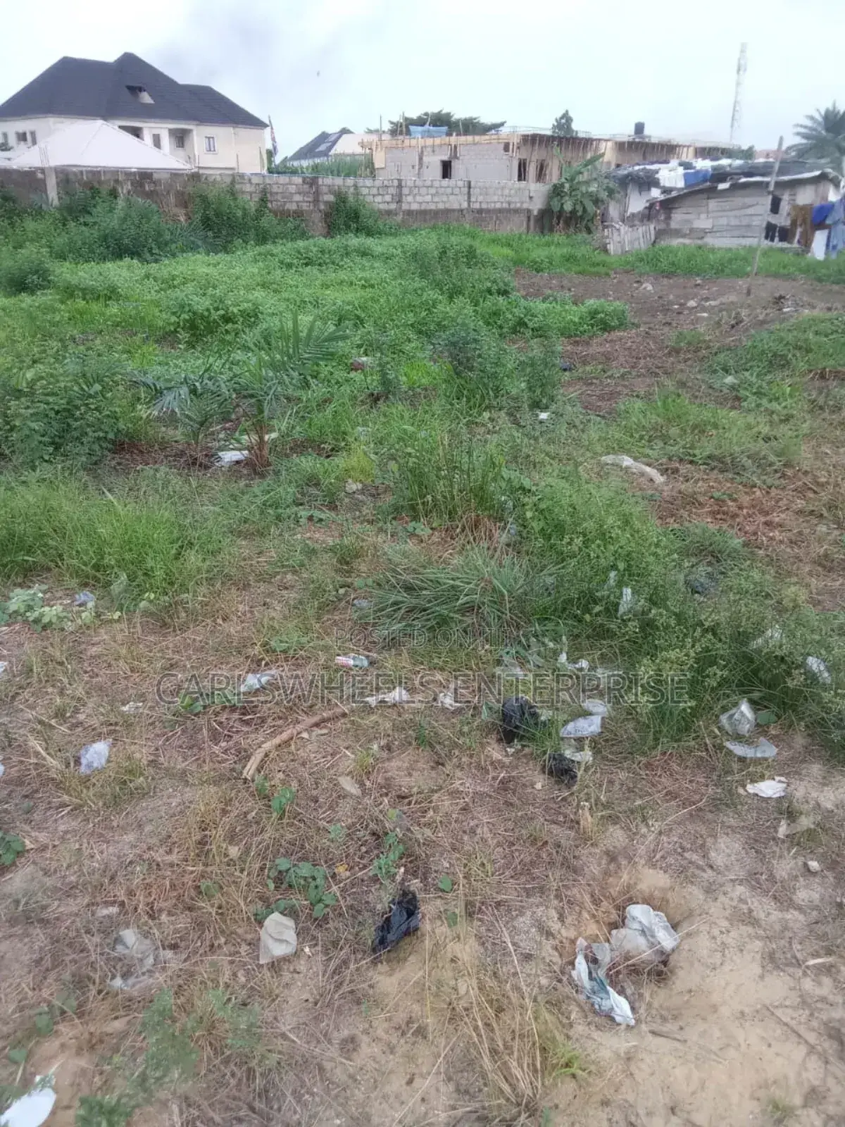 4plots of Dry Land at Back of Lagos Business School Ajah .
