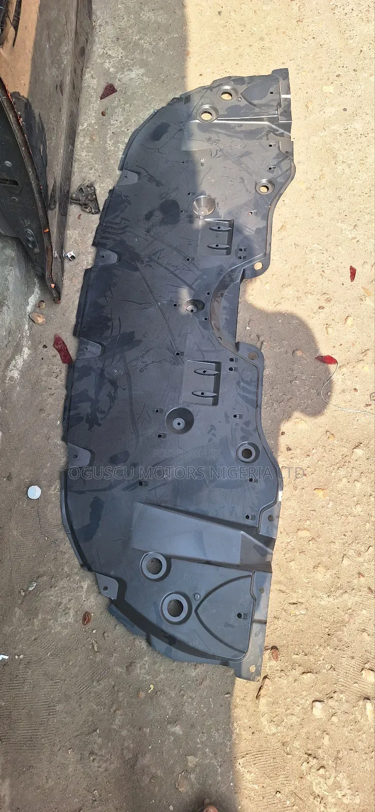 Engine Cover Between Bumper & Radiator Under Highlander 2020
