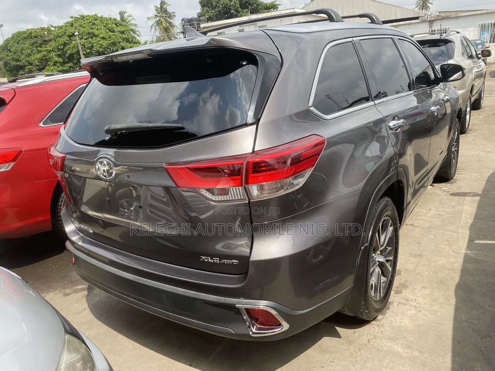 Toyota Highlander XLE V6 4x2 (3.5L 6cyl 6A) 2016 Gray