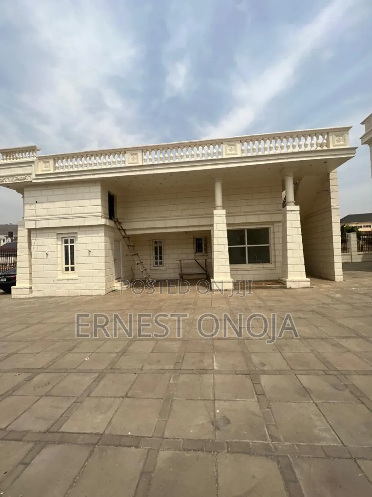 8bdrm Mansion in Katampe Extension for sale
