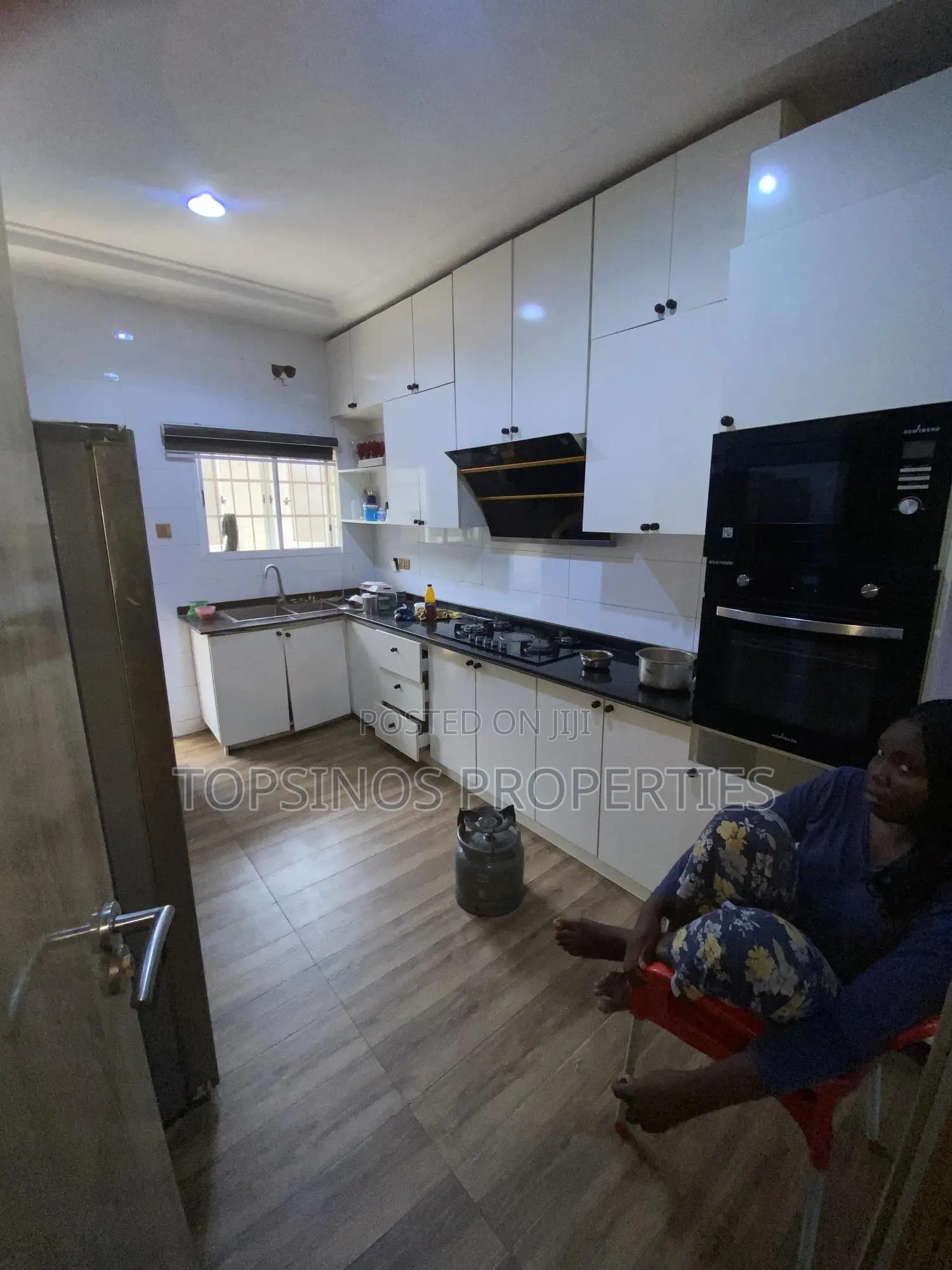 3bdrm Duplex in Jahi for sale