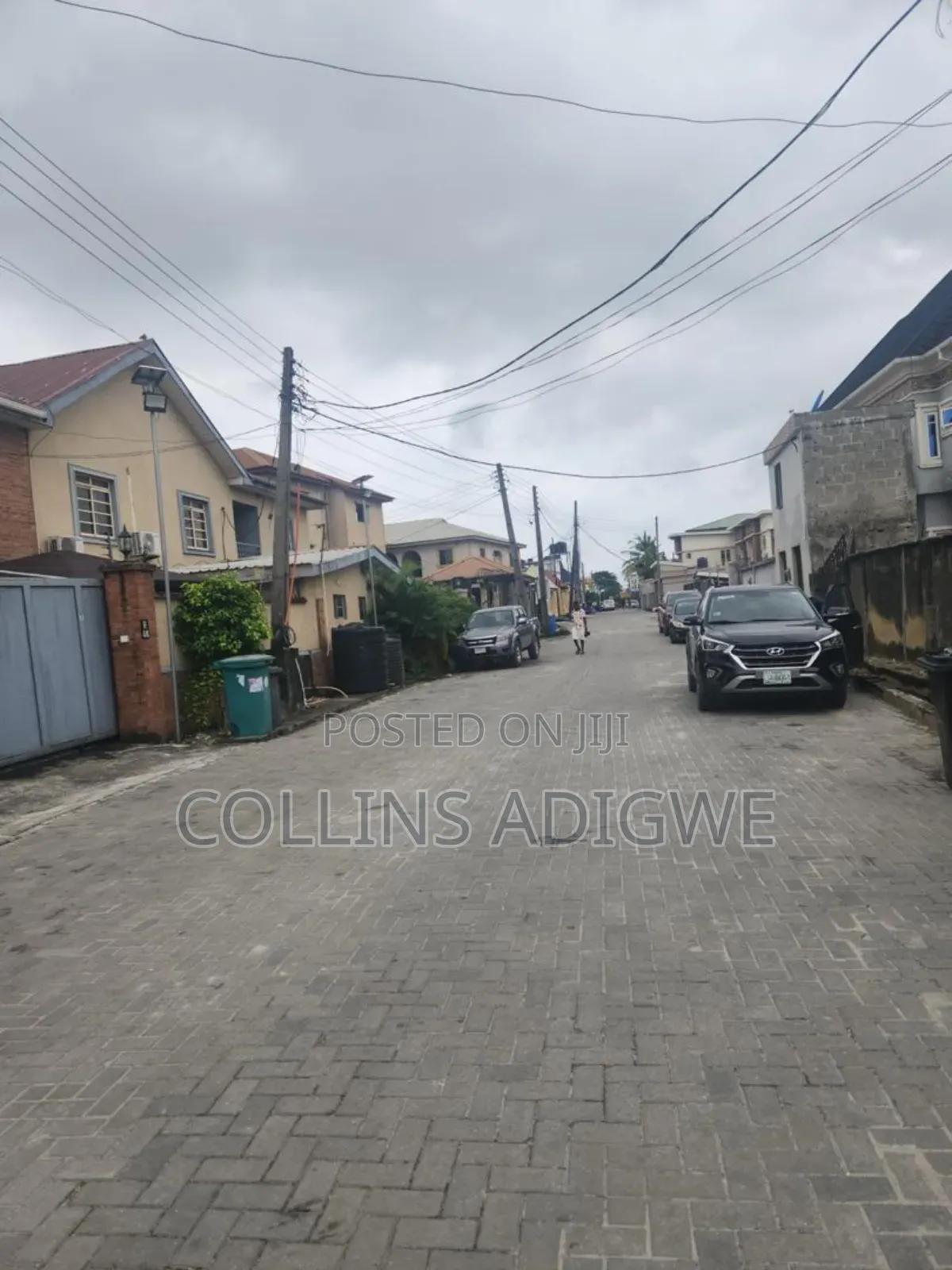 5bdrm Bungalow in Thomas Estate for sale