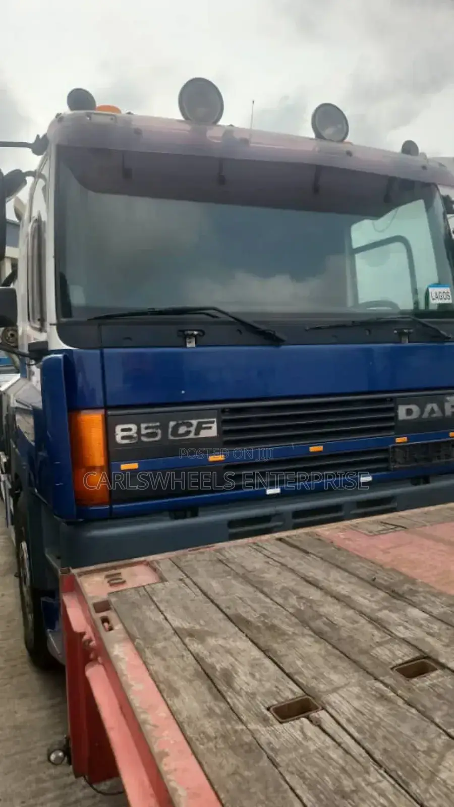 Foreign Used DAF 85 CF Hiab Truck (17tons)