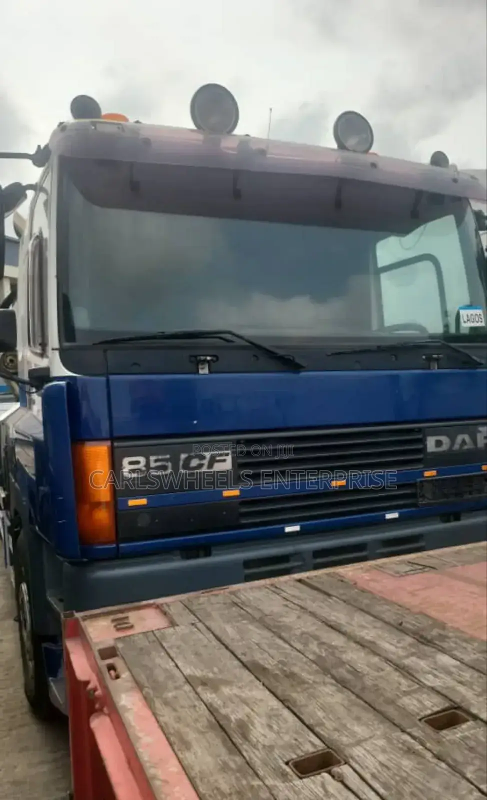 Foreign Used DAF 85 CF Hiab Truck (17tons)