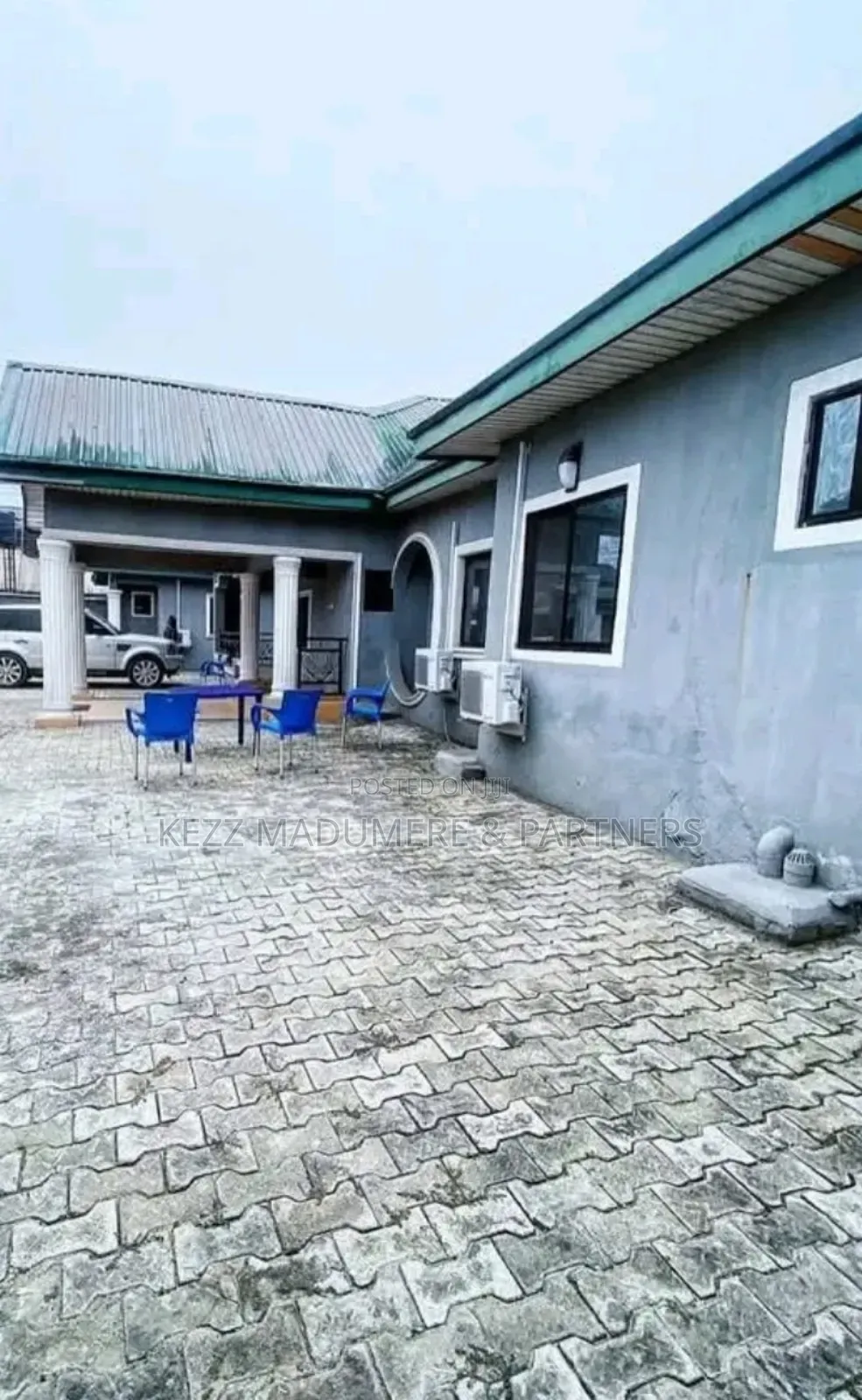 For Sale: 18 Rooms Hotel in Woji , Port Harcourt