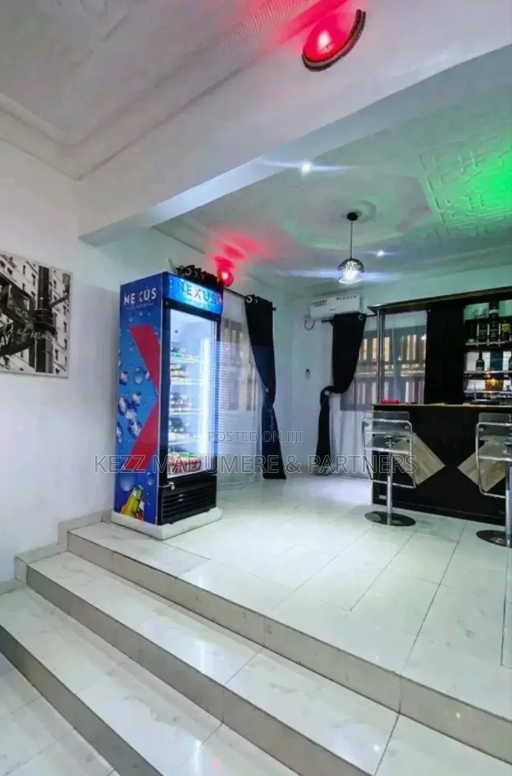 For Sale: 18 Rooms Hotel in Woji , Port Harcourt