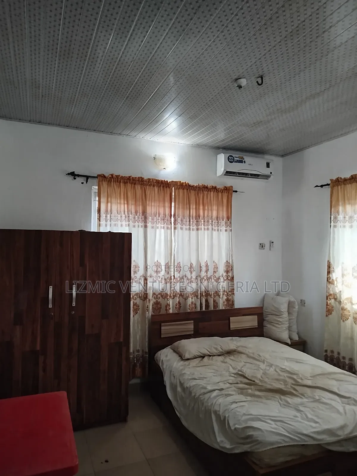 Service Apartment Tolet