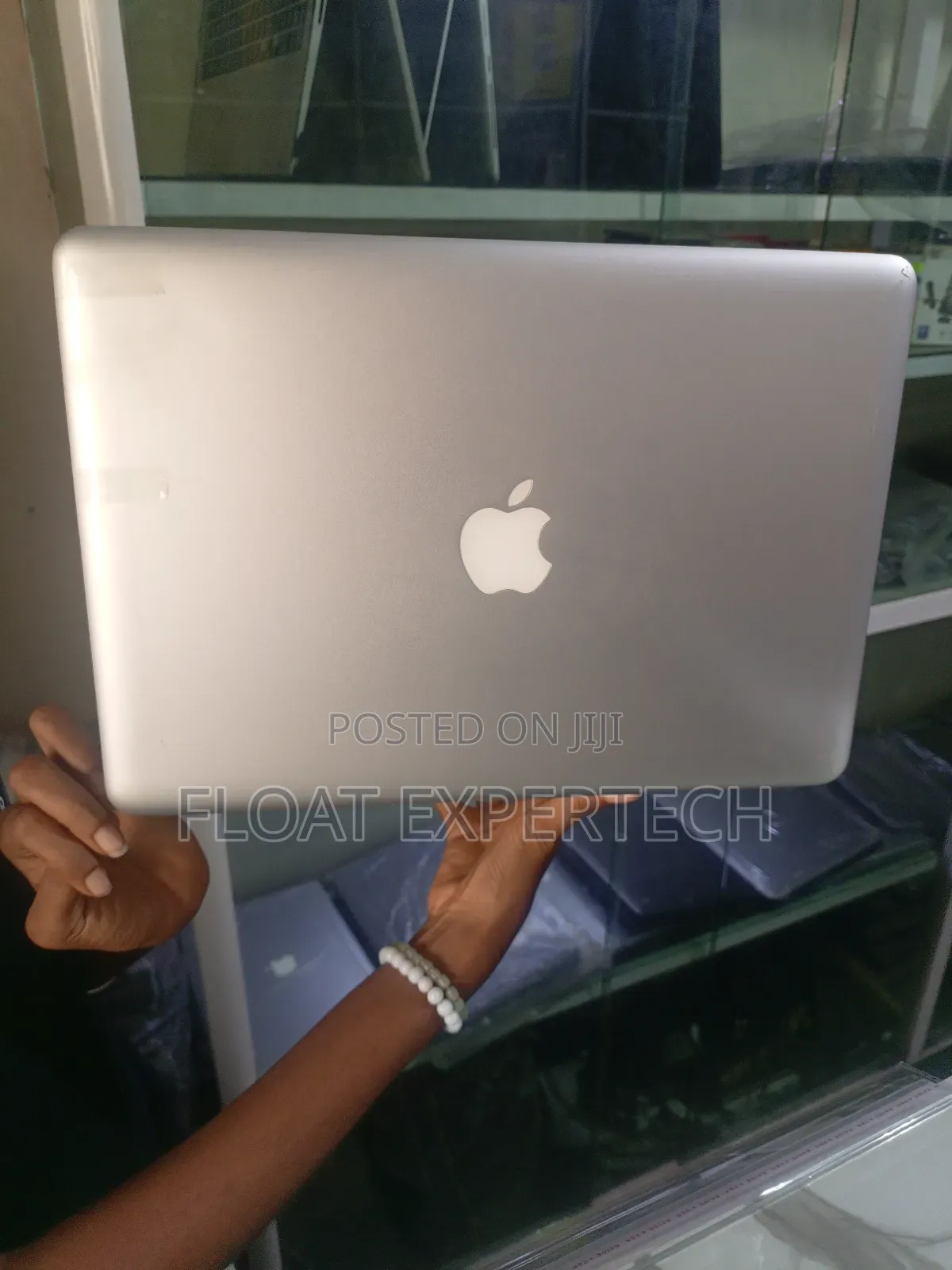 Laptop Apple MacBook 2012 12GB Intel Core I7 SSHD (Hybrid) 500GB
