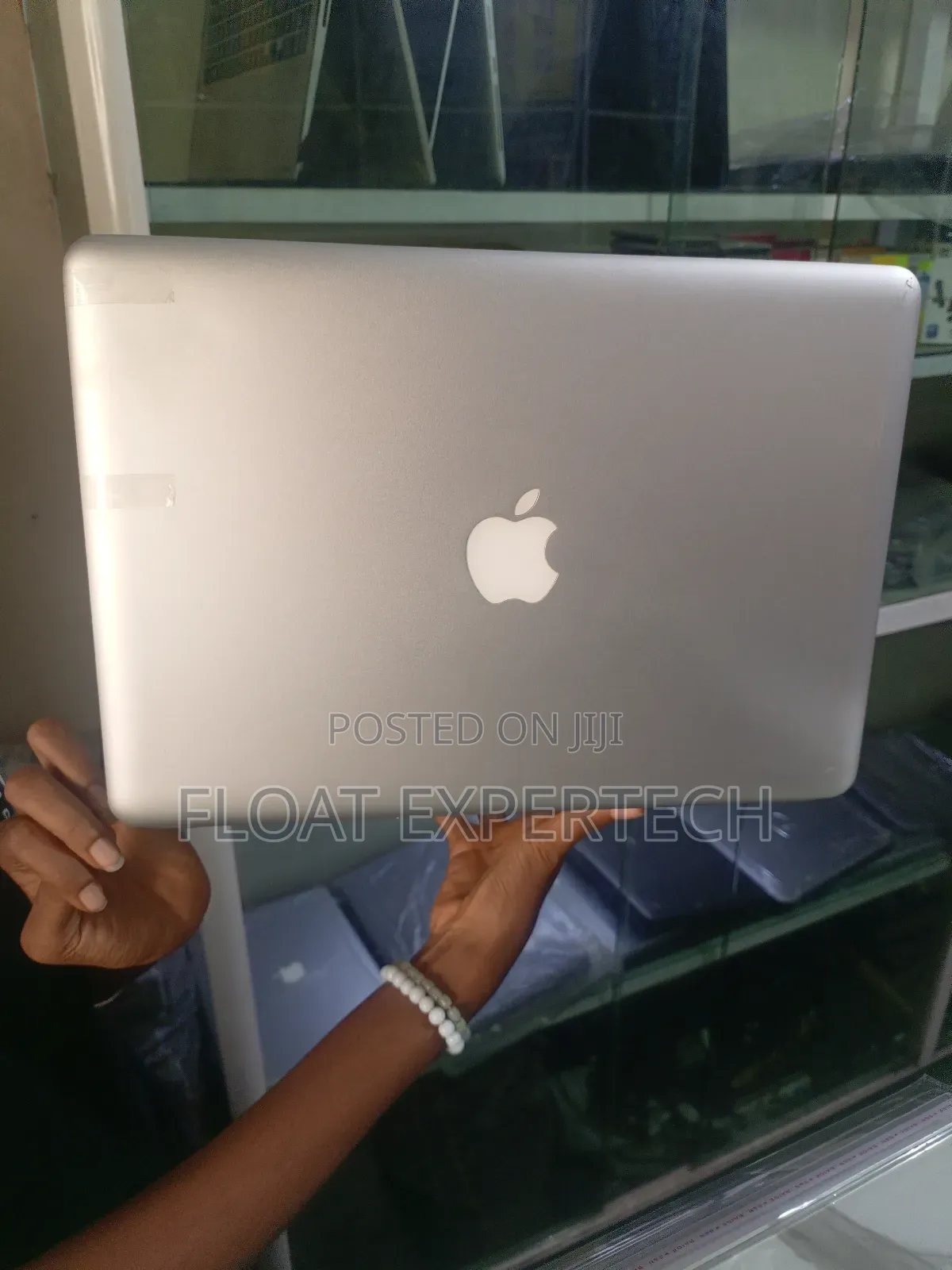 Laptop Apple MacBook 2012 12GB Intel Core I7 SSHD (Hybrid) 500GB
