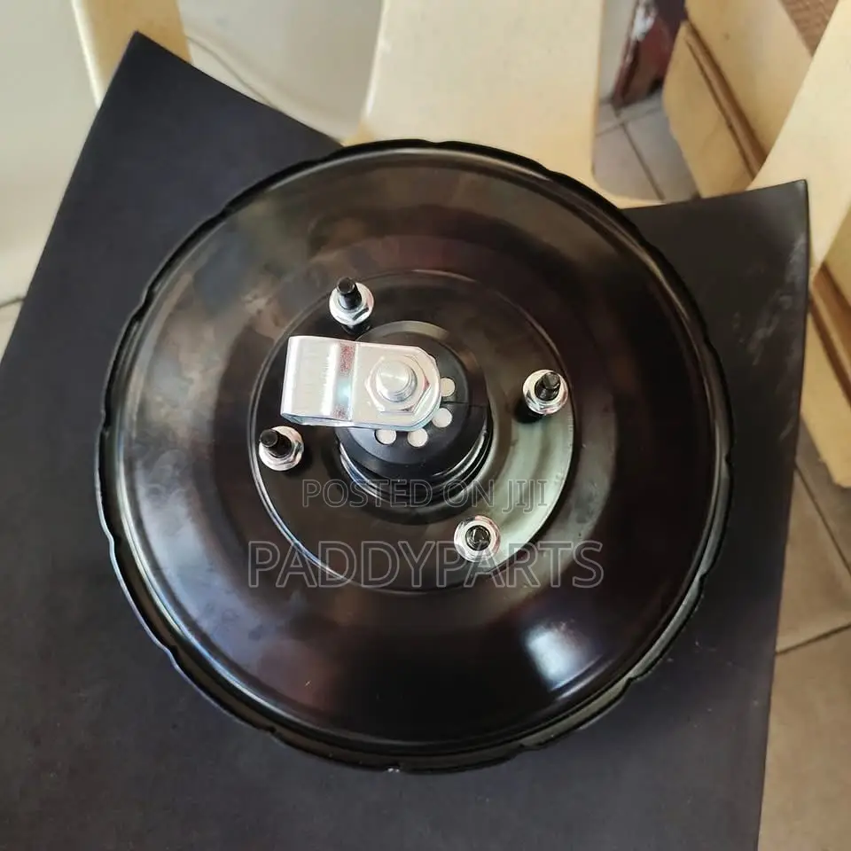 Toyota Hilux Brake Booster/ Savor