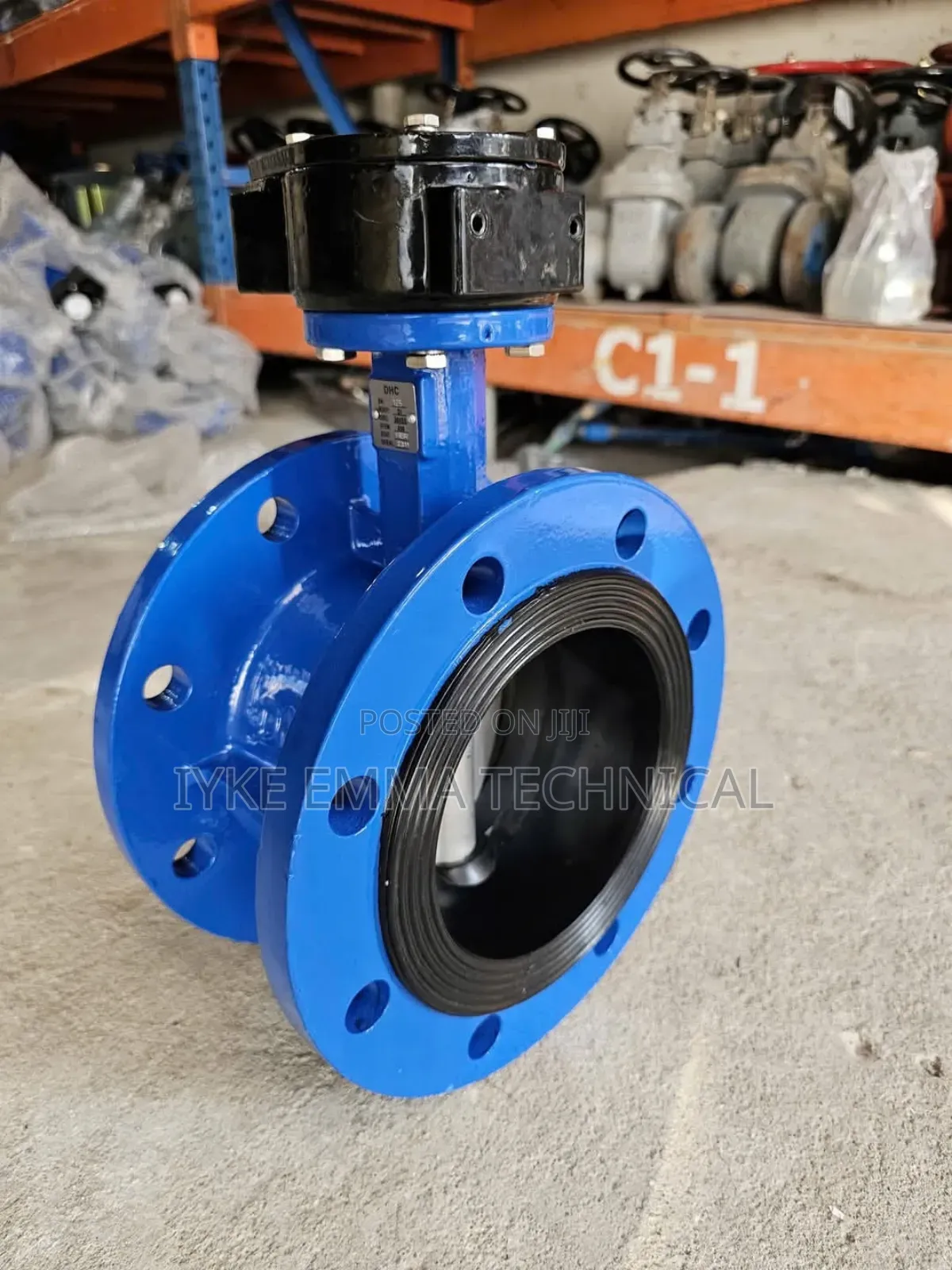 DN150 PN16 Cast Iron Double Flange Butterfly Valve