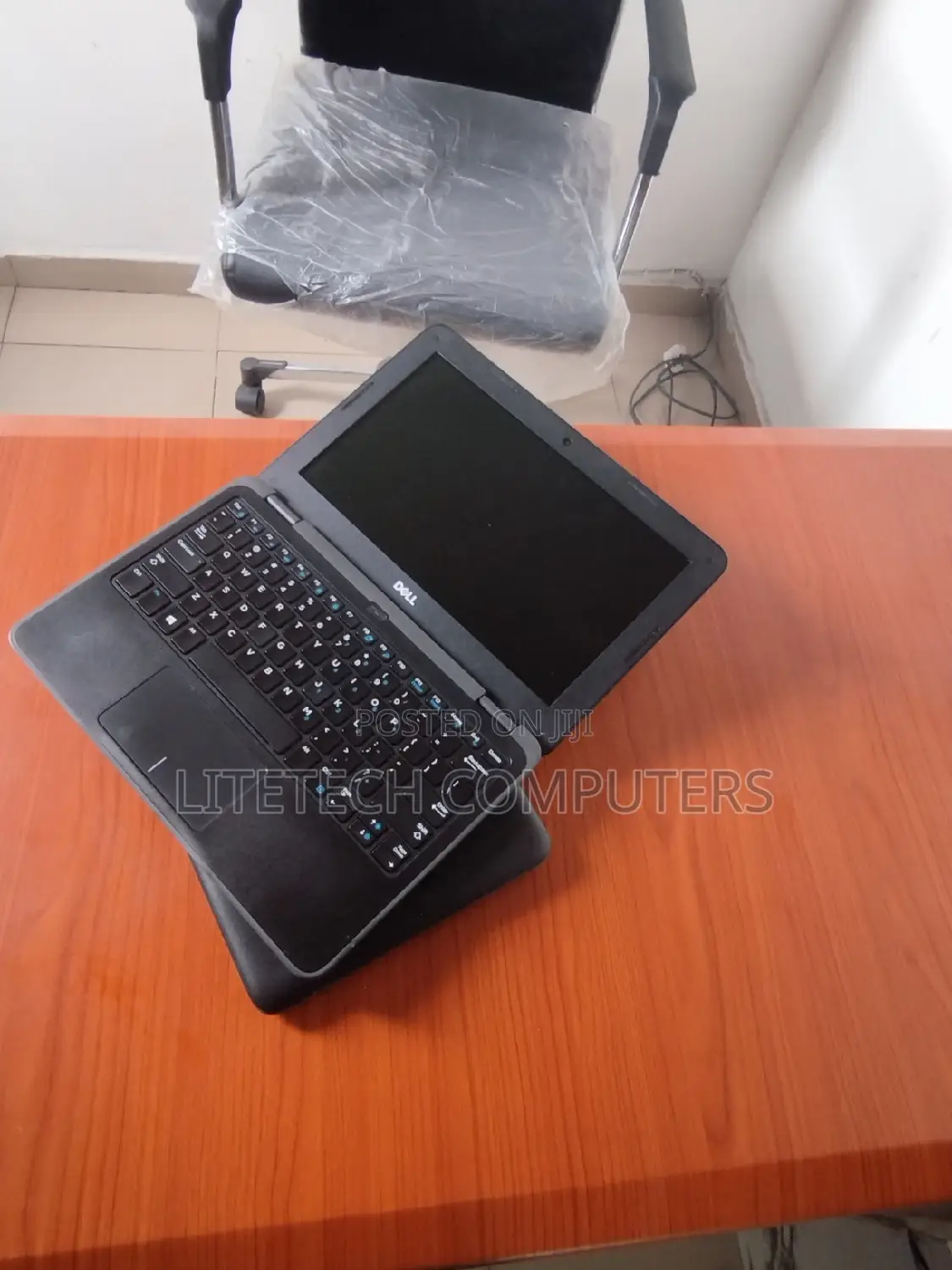 Laptop Dell Latitude 3180 4GB Intel Pentium SSD 256GB