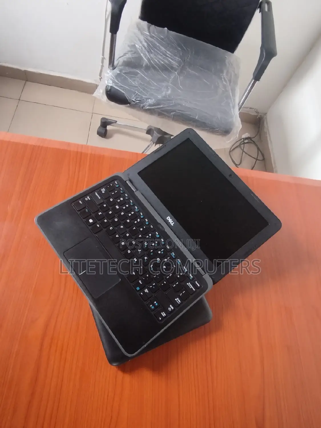 Laptop Dell Latitude 3180 4GB Intel Pentium SSD 256GB