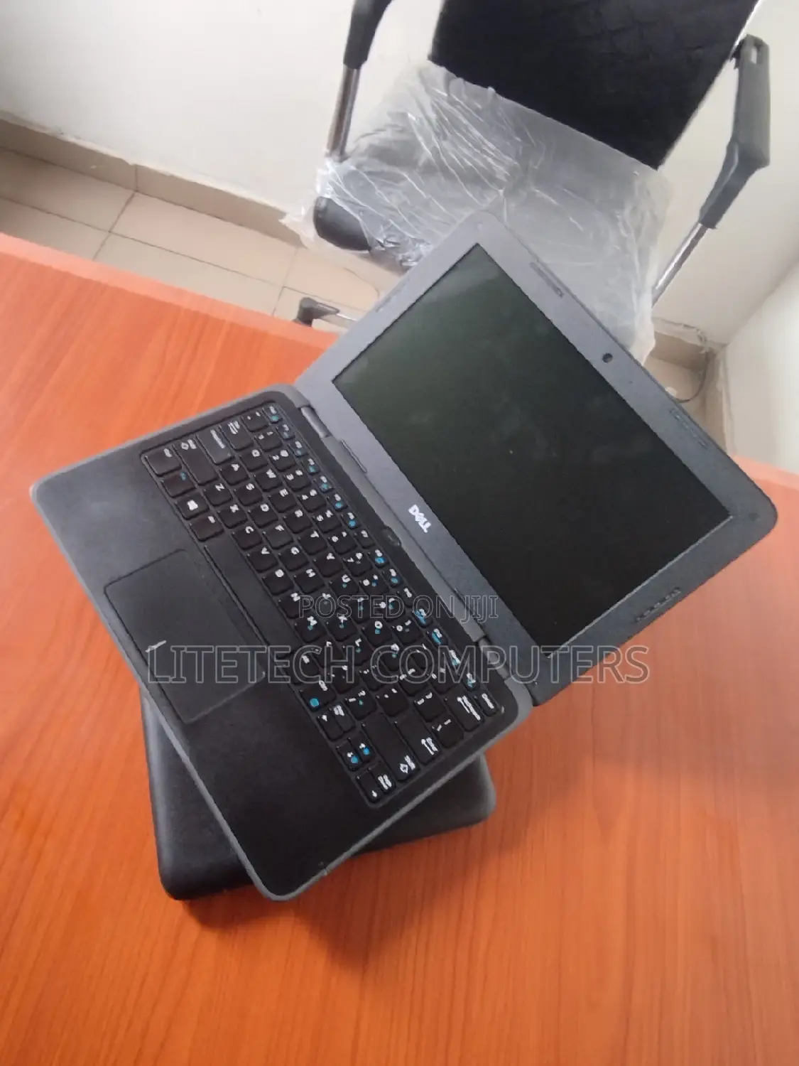 Laptop Dell Latitude 3180 4GB Intel Pentium SSD 256GB