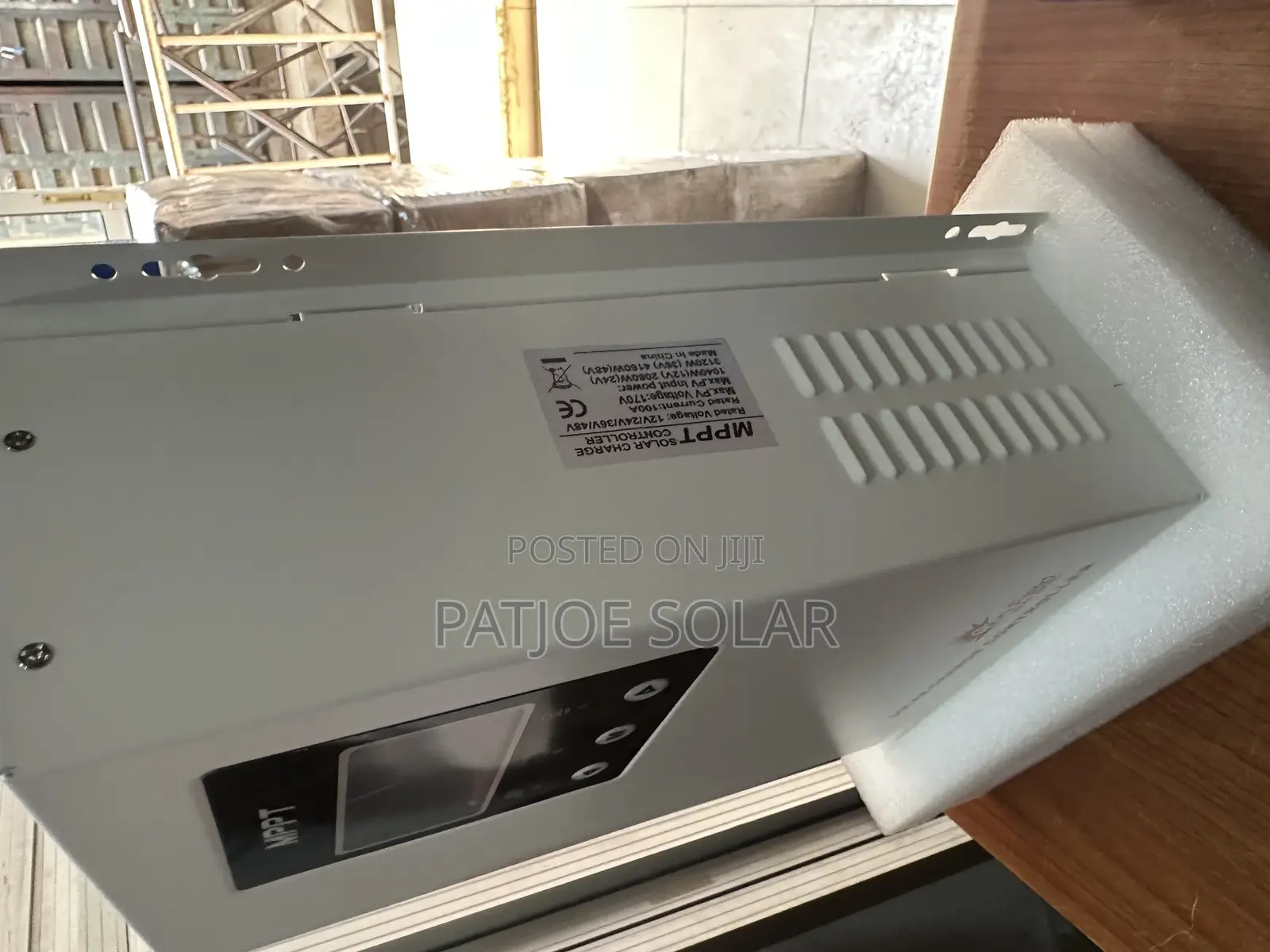 Sun Field Charger Controller 48v. 100a