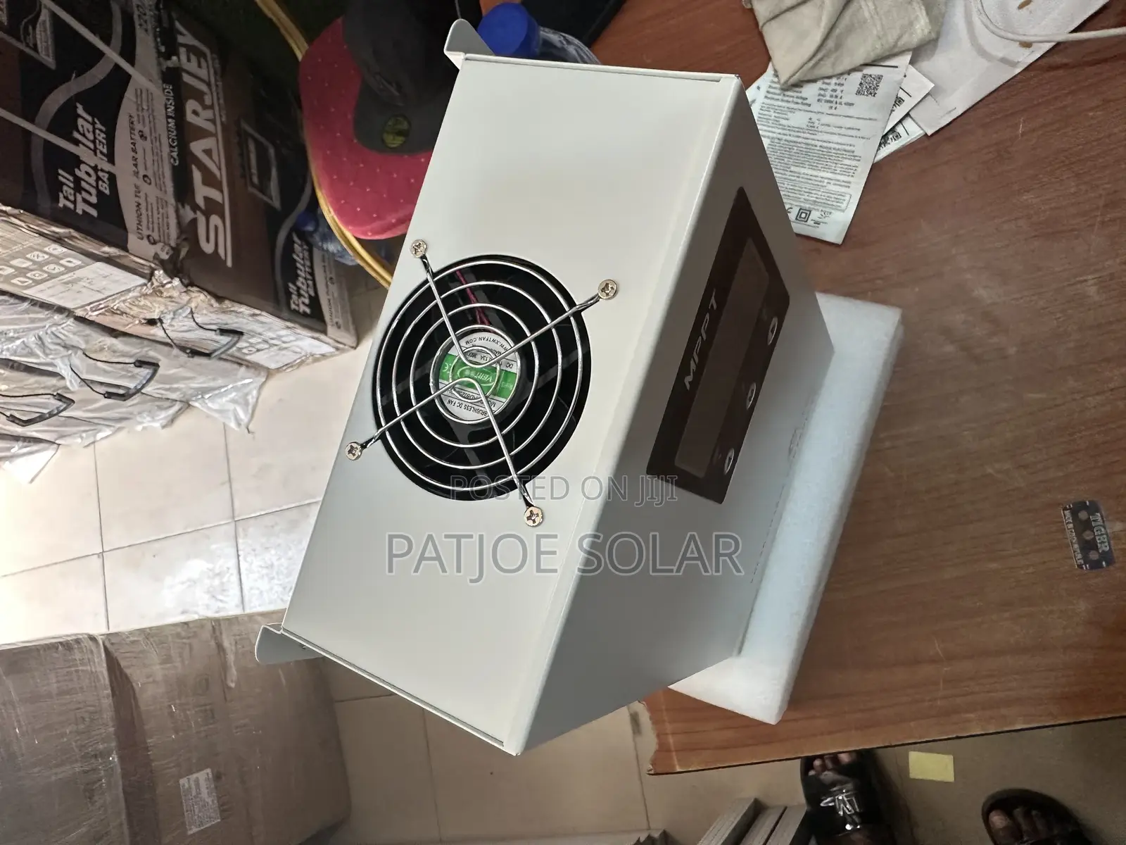 Sun Field Charger Controller 48v. 100a