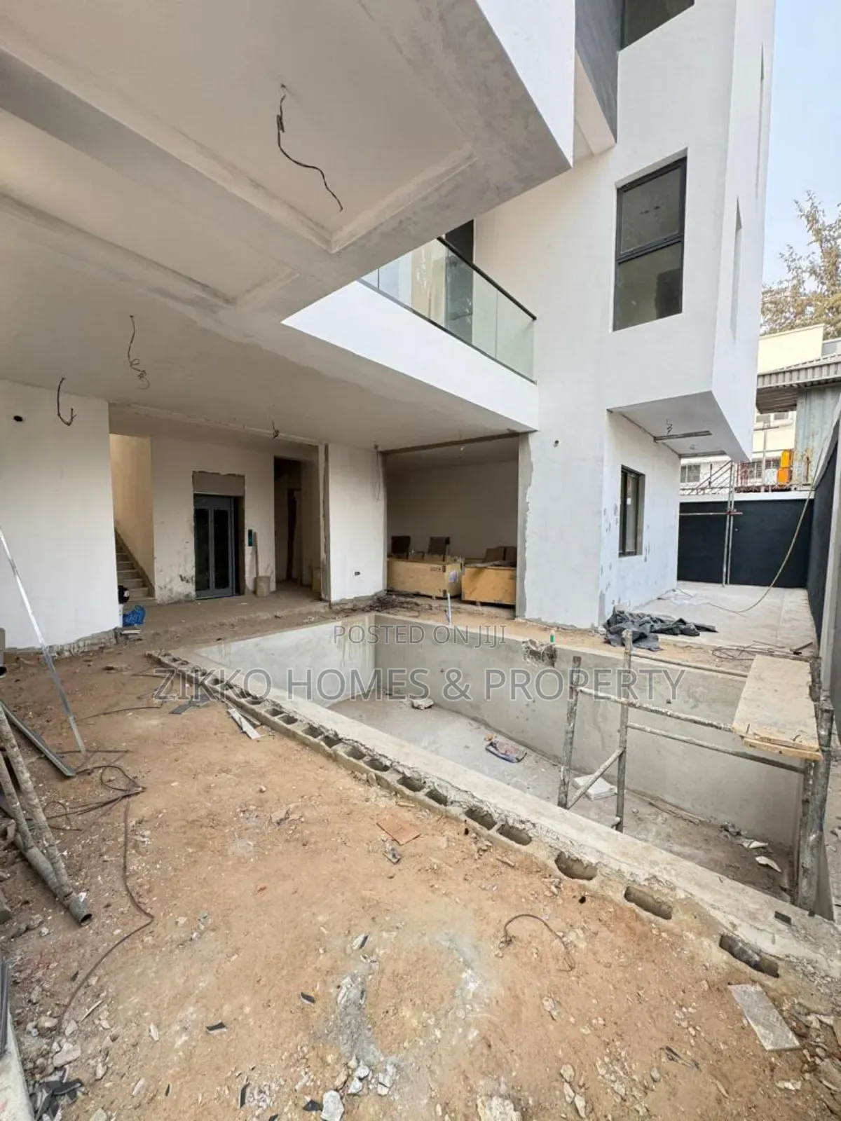 5bdrm Duplex in Ikoyi for sale