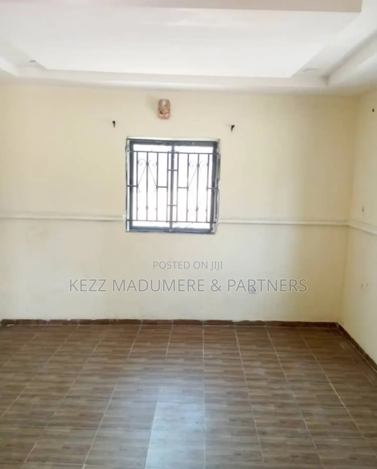 3bdrm Bungalow in Ekperi Nsukara Road, for sale