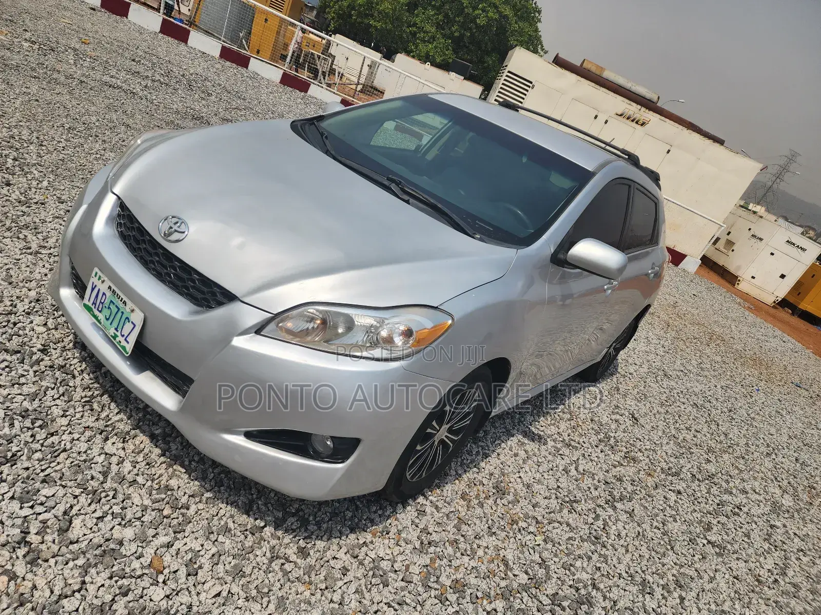 Toyota Matrix 2011 Silver