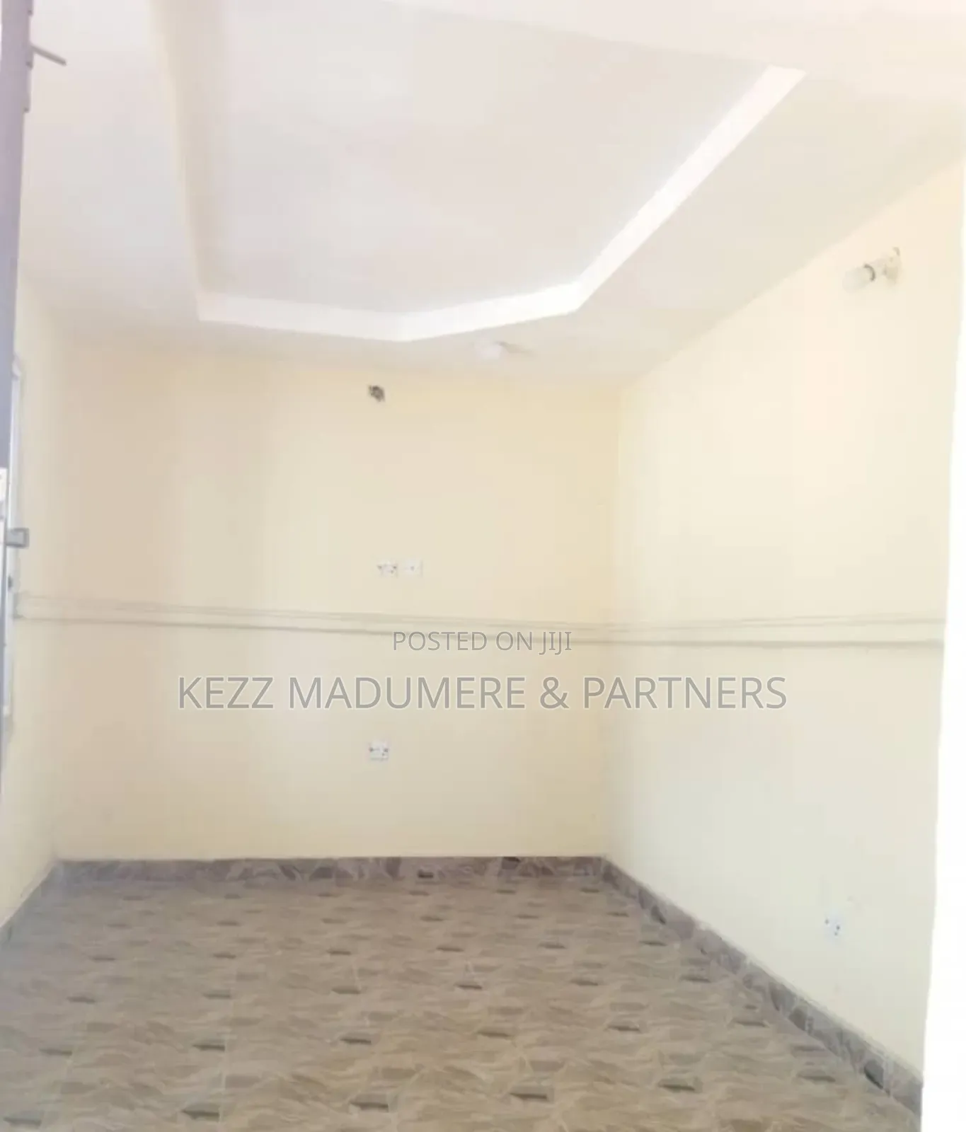 3bdrm Bungalow in Ekperi Nsukara Road, for sale