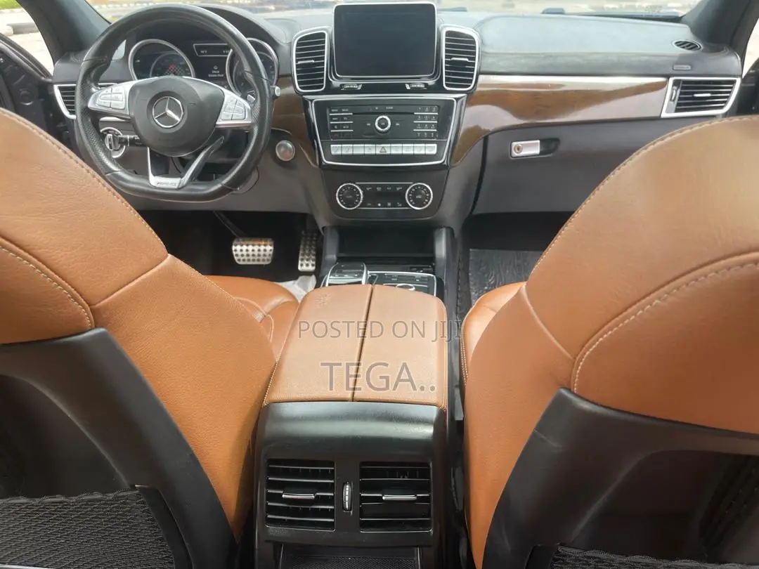 Mercedes-Benz GLE-Class AMG GLE 43 4MATIC 2017 Gray