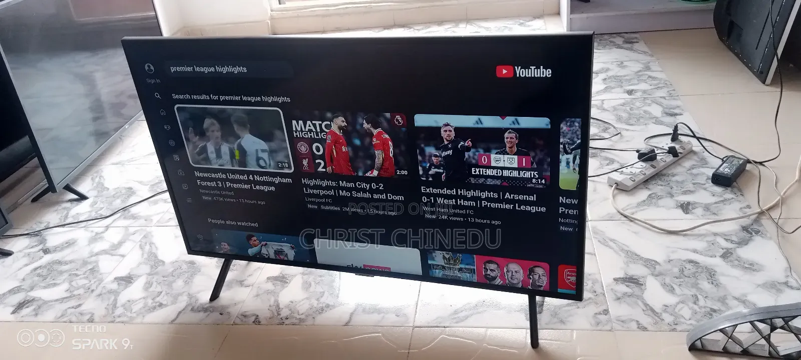 Nu 40inches Samsung Smart Tv