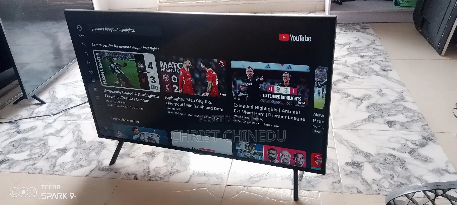 Nu 40inches Samsung Smart Tv