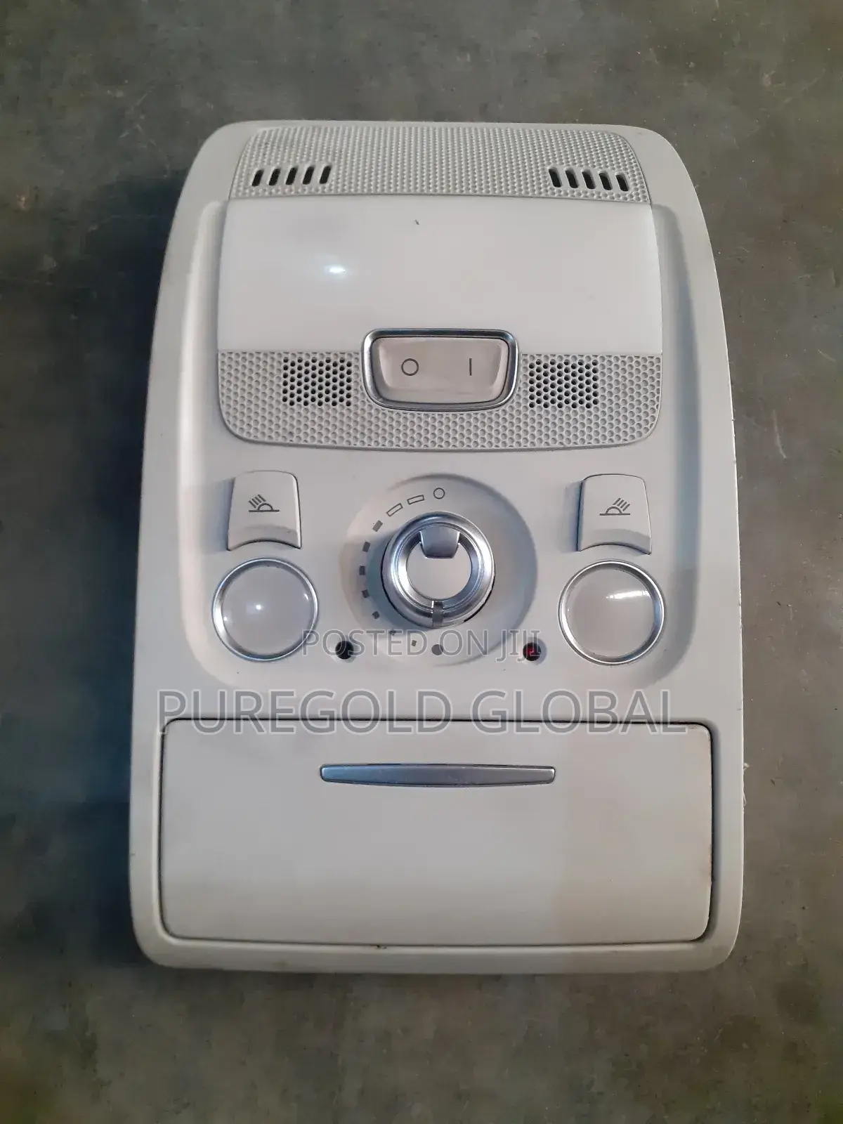 Audi A4 2016 Roof ( Interior) Light