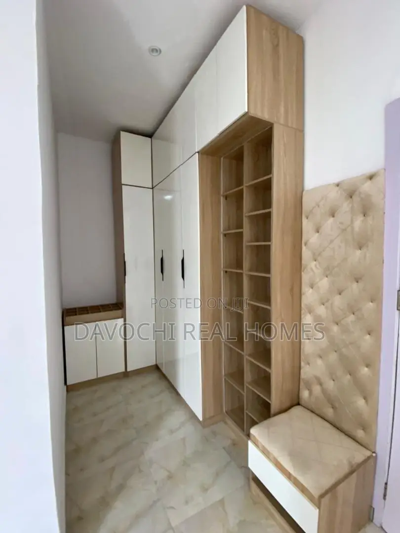 4bdrm Duplex in Ikota, Lekki for sale