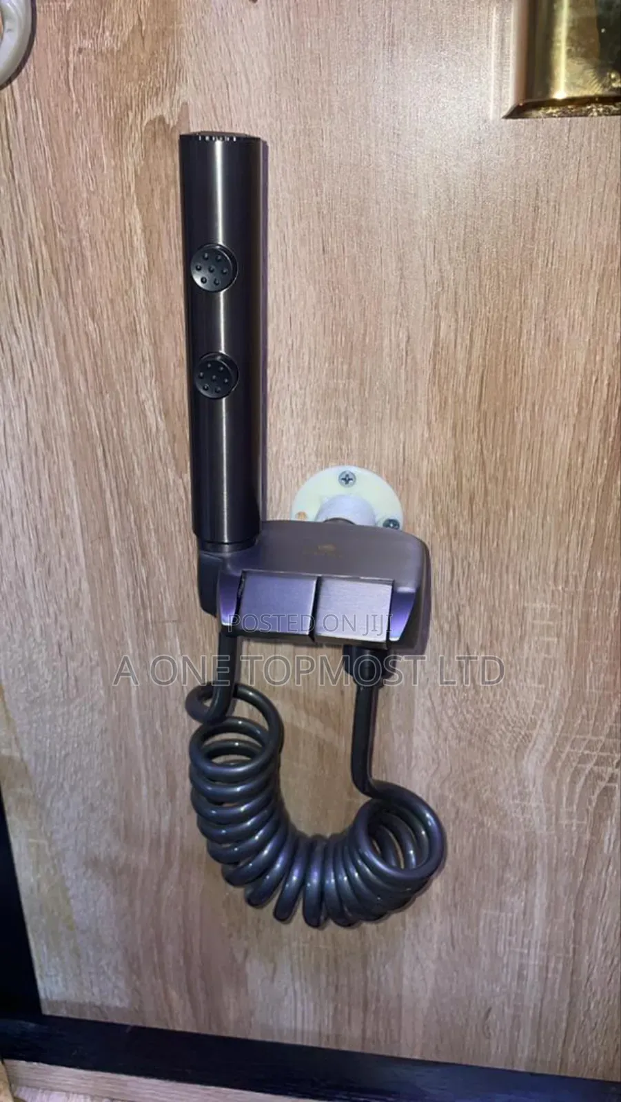 Pressing Shower (Square Button)