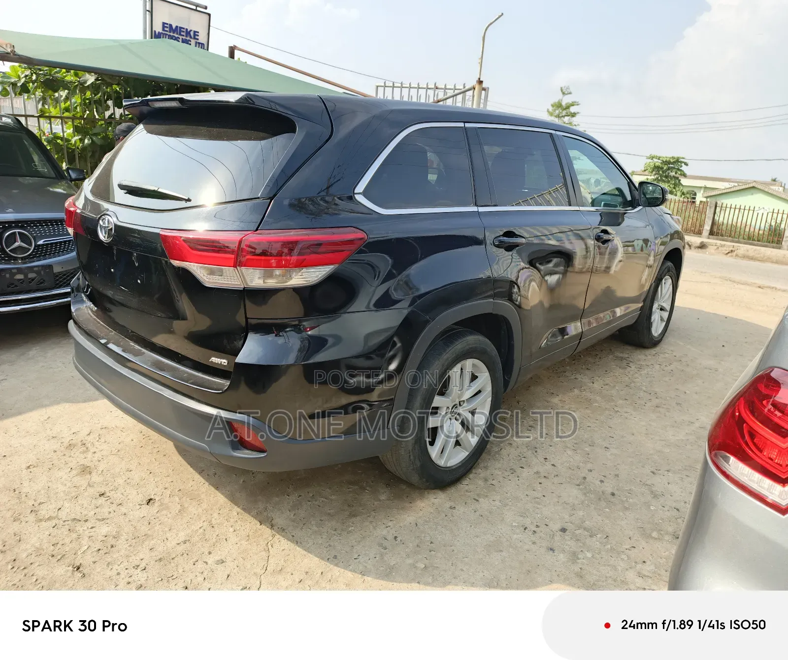 Toyota Highlander LE 4x2 (2.7L 4cyl 6A) 2016 Black