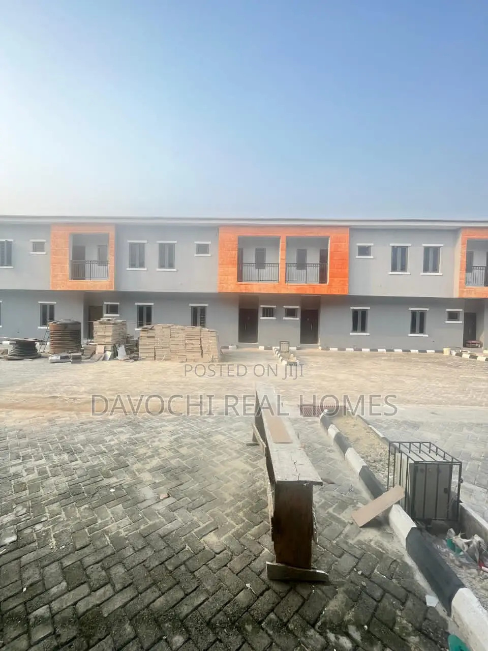 3bdrm Duplex in After Business for rent