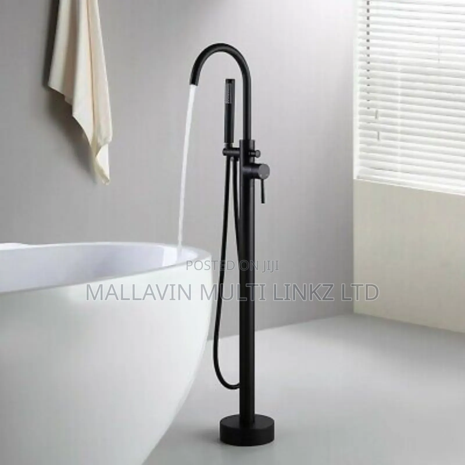 Black Round Floor Mount Freestanding Bath Mixer