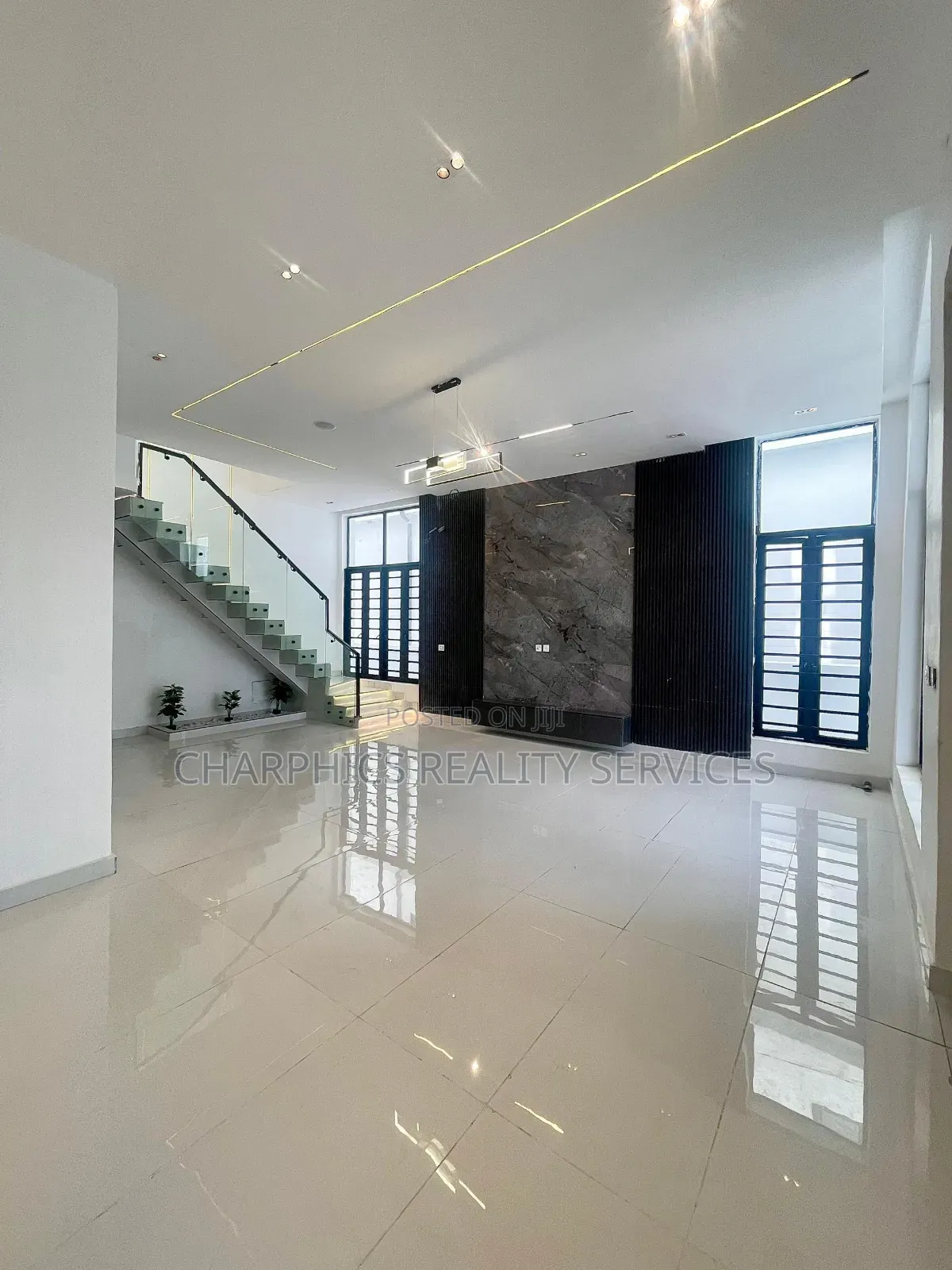 4bdrm Duplex in Lekki for sale