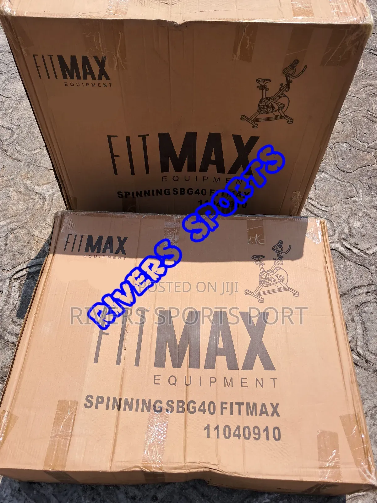 Fitnax High Spinning Bike With Pulse Meter and Phone Holder