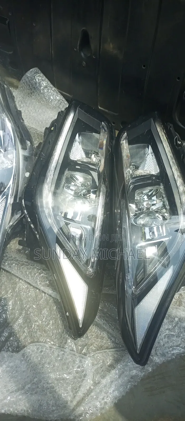 Headlight Set