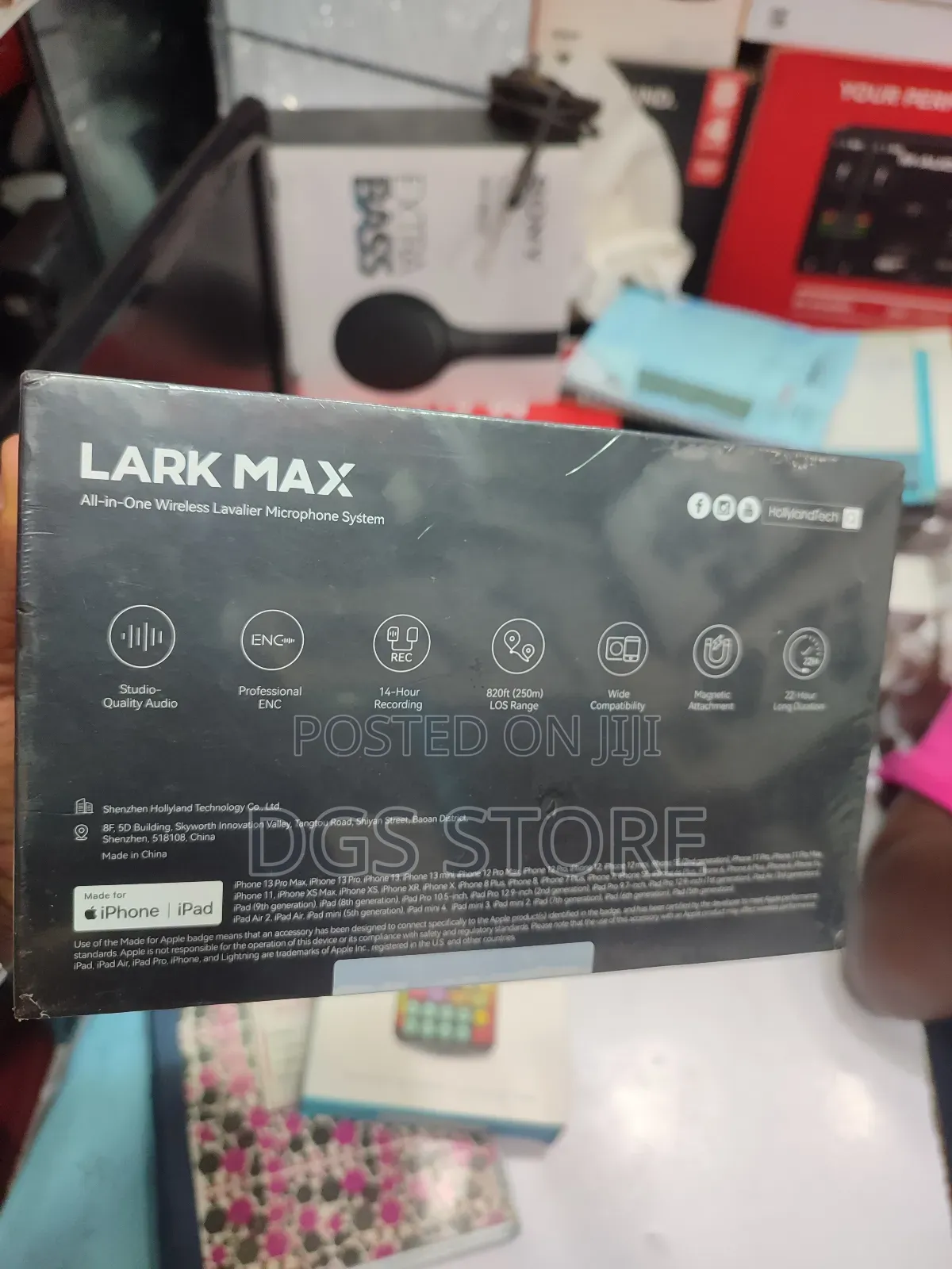 Hollyland Lark Max All in One Wireless Lavalier Microphone