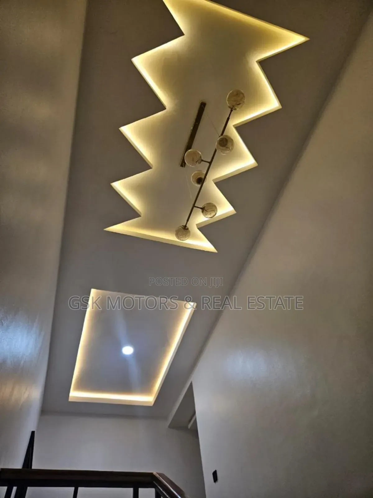 5bdrm Duplex in Ilasan Housing for sale