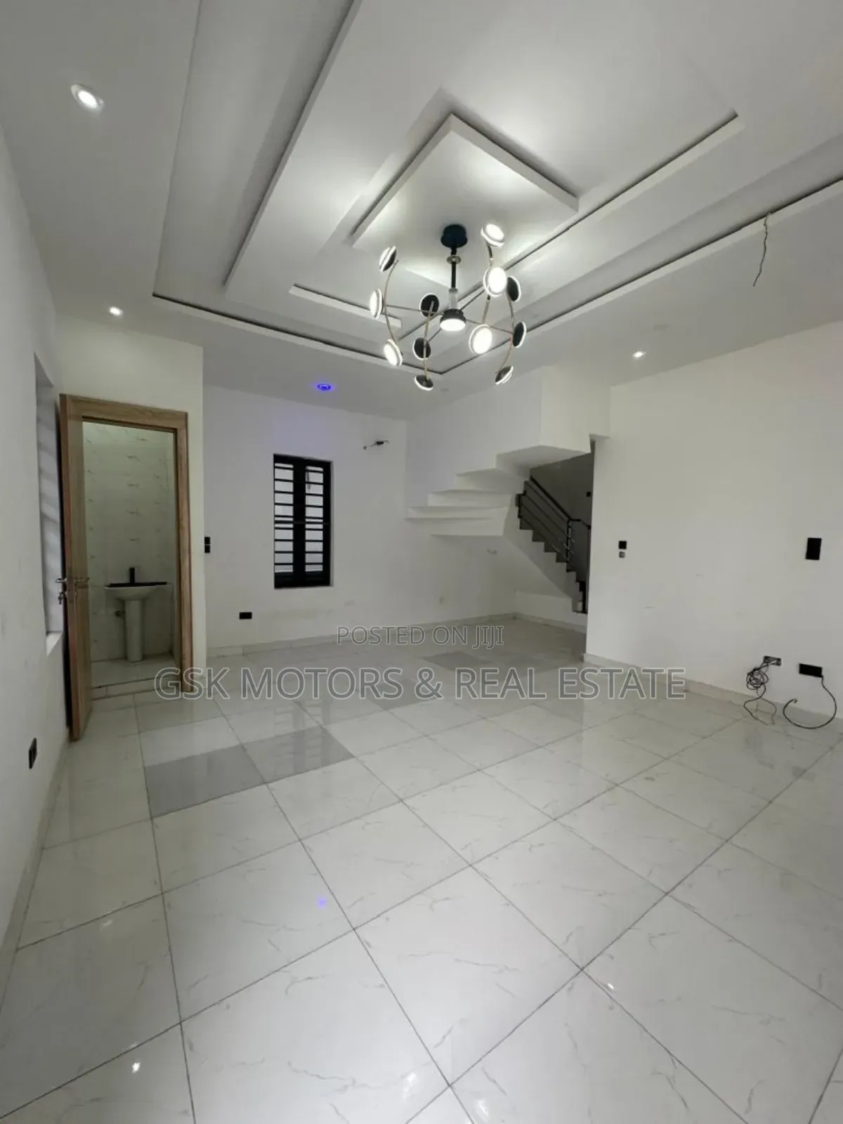 2bdrm Block of Flats in Ilasan for sale