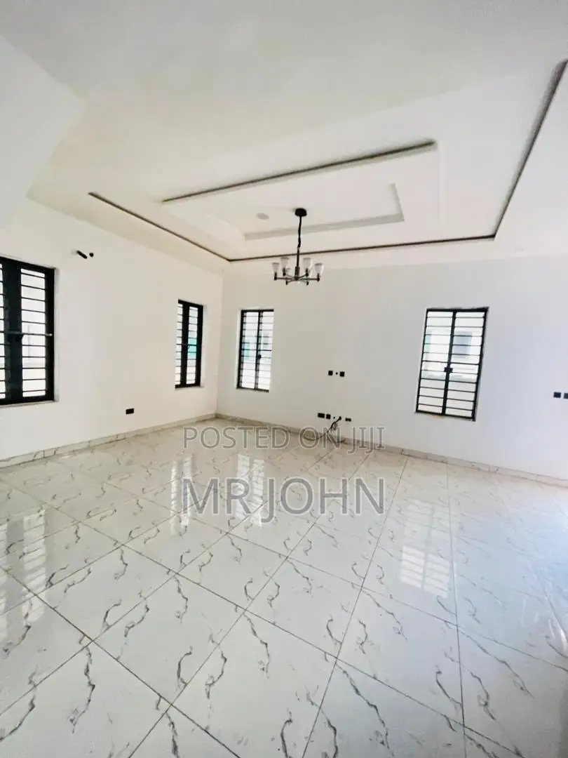 4bdrm House in Lekki for rent