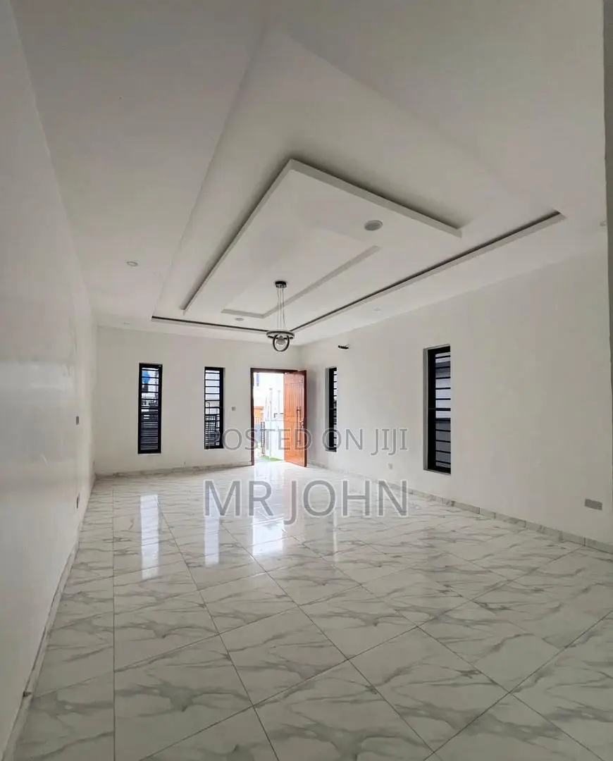 2bdrm Duplex in Lekki for rent